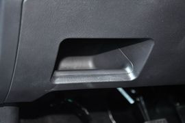 2014款哈弗H6运动版1.5T手动两驱精英型