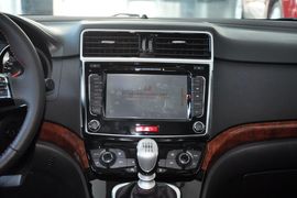 2014款哈弗H6运动版1.5T手动两驱精英型