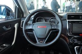 2014款哈弗H6运动版1.5T手动两驱精英型