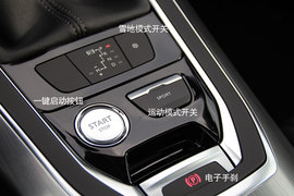 海外试驾全新标致308