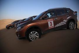 2014款奇骏沙漠无人区试驾