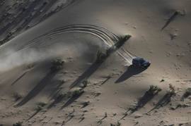 2014款奇骏沙漠无人区试驾