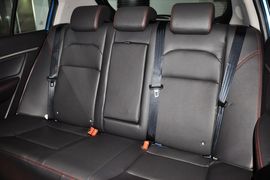 2014款吉利新帝豪两厢1.5L手动精英型