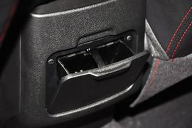 2014款吉利新帝豪两厢1.5L手动精英型