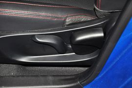 2014款吉利新帝豪两厢1.5L手动精英型