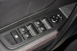 2014款吉利新帝豪两厢1.5L手动精英型