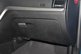 2014款吉利新帝豪两厢1.5L手动精英型