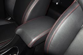 2014款吉利新帝豪两厢1.5L手动精英型