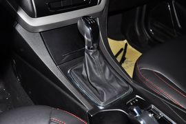 2014款吉利新帝豪两厢1.5L手动精英型