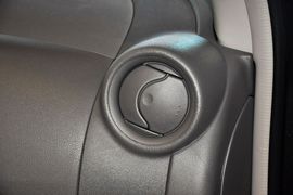 2014款日产阳光1.5XE
