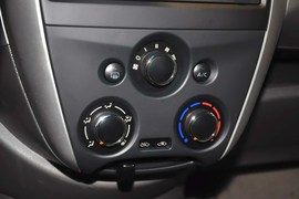 2014款日产阳光1.5XE