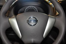 2014款日产阳光1.5XE