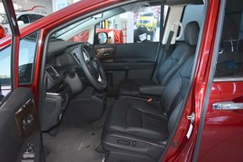 2015款本田奥德赛2.4L智享版