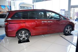 2015款本田奥德赛2.4L智享版