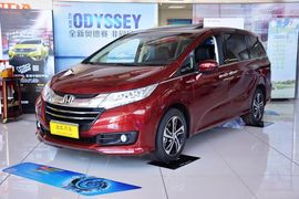 2015款本田奥德赛2.4L智享版