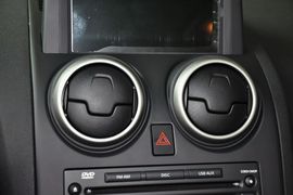 2015款日产逍客2.0XV