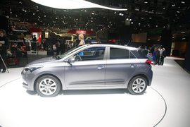 现代i20巴黎车展实拍