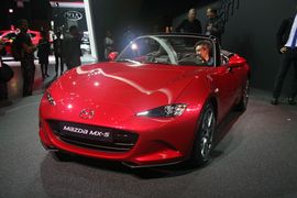 马自达MX-5