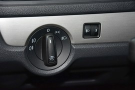 2013款大众朗逸1.6L手动舒适版