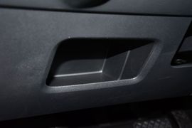 2013款大众朗逸1.6L手动舒适版