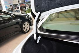 2013款丰田凯美瑞200G经典豪华版