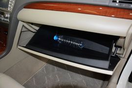 2013款丰田凯美瑞200G经典豪华版