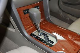 2013款丰田凯美瑞200G经典豪华版