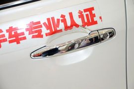 2013款丰田凯美瑞200G经典豪华版