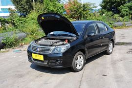 2014款吉利新金刚1.5L手动精英型