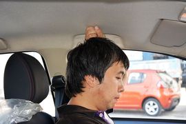 2014款吉利新金刚1.5L手动精英型