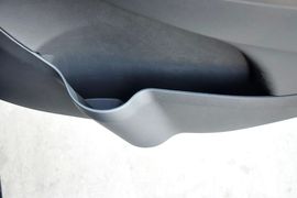 2014款吉利新金刚1.5L手动精英型