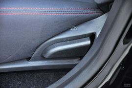 2014款吉利新金刚1.5L手动精英型