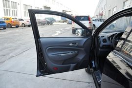 2014款吉利新金刚1.5L手动精英型