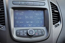 2014款吉利新金刚1.5L手动精英型