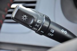 2014款吉利新金刚1.5L手动精英型