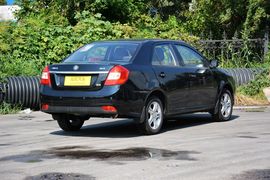 2014款吉利新金刚1.5L手动精英型