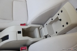 2009款中华骏捷FSV试驾实拍