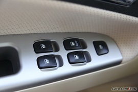 2009款中华骏捷FSV试驾实拍