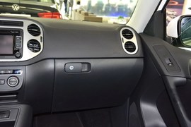 2015款大众途观2.0TSI手自一体四驱旗舰版