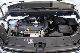 2015款大众途安1.4T自动舒适版5座