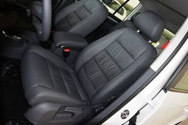 2015款大众途安1.4T自动舒适版5座