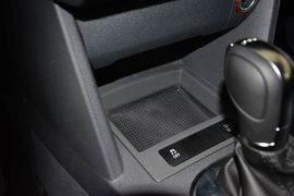 2015款大众途安1.4T自动舒适版5座