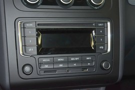 2015款大众途安1.4T自动舒适版5座