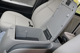 2014款福田风景G7商通版高顶486EQV4