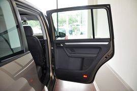 2015款大众途安1.4T自动舒适版5座