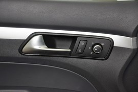 2015款大众途安1.4T自动舒适版5座