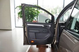 2015款大众途安1.4T自动舒适版5座
