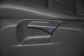 2015款大众途安1.4T自动舒适版5座