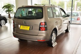 2015款大众途安1.4T自动舒适版5座