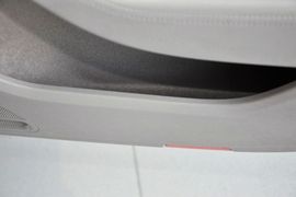 2015款大众迈腾2.0TSI尊贵型